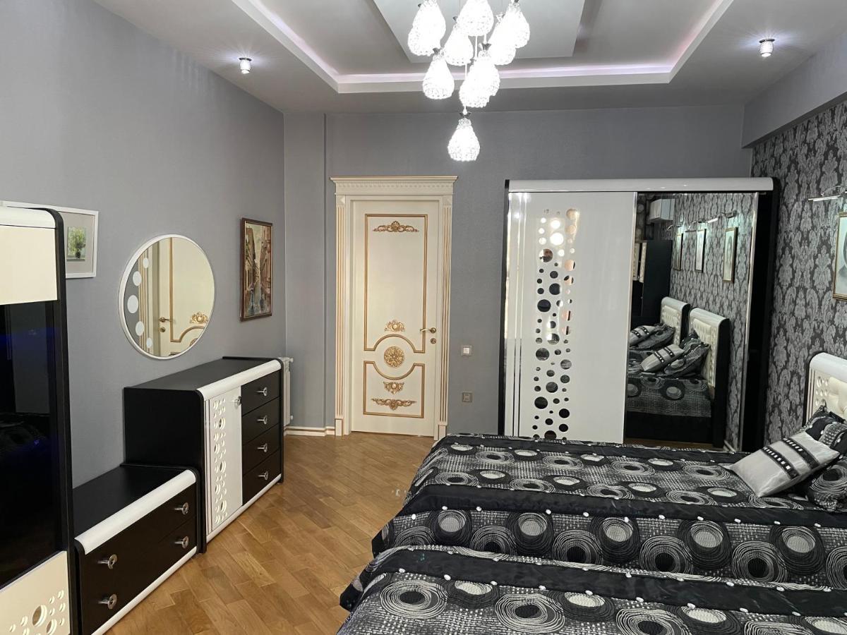 Park Azure Louvre Apartment Bakú Exterior foto