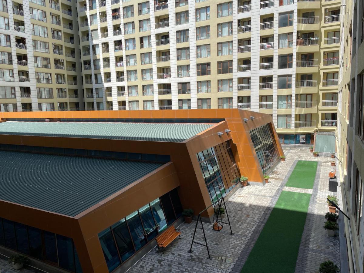 Park Azure Louvre Apartment Bakú Exterior foto
